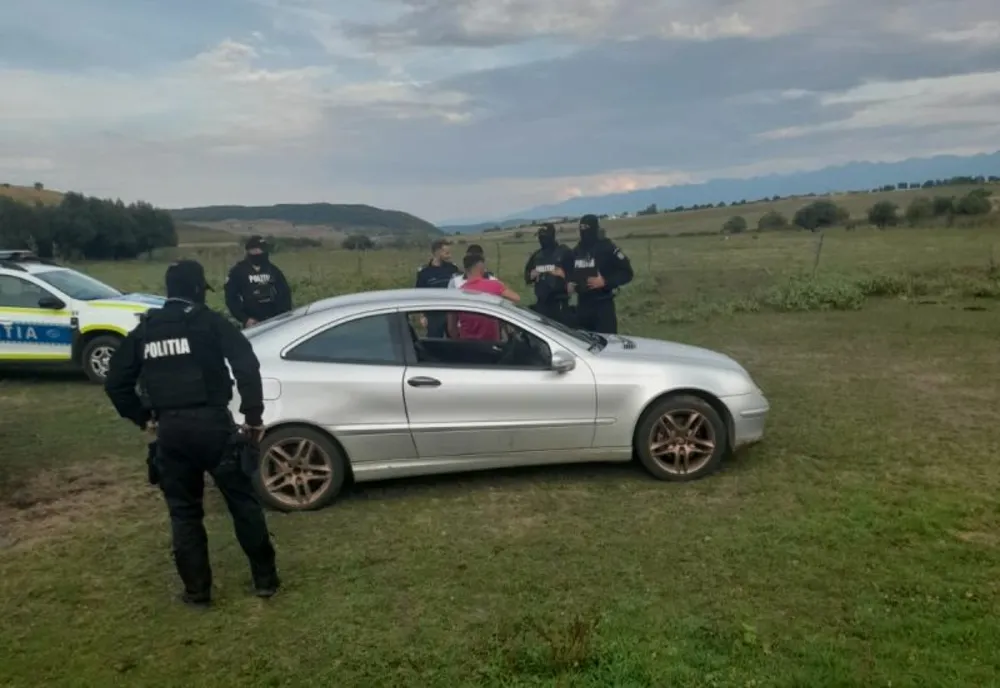 Polițiștii rutieri au dat peste 100 de amenzi în valoare totală de 45.000 de lei, în ultimele 24 de ore