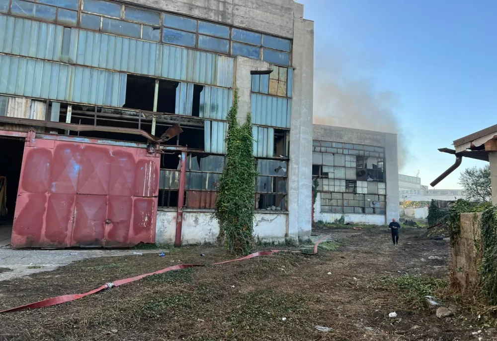 VIDEO Incendiu la fabrica Independența din Sibiu