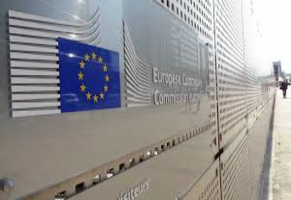 Comisia Europeană extinde sistemul de plafonare a preţului gazelor la toate centrele sale de tranzacţionare din UE