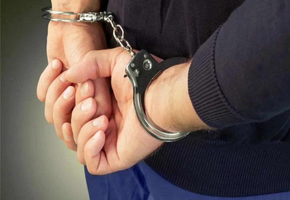 Poliţist din Sibiu, condamnat la 6 ani de închisoare pentru tentativă de viol şi agresiune sexuală. Victimele erau minore