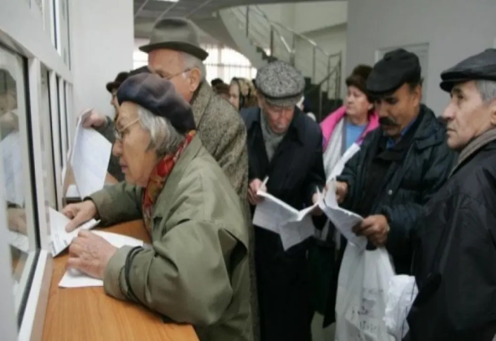 Pensiile de peste 4.000 de lei nu vor fi impozitate. PSD a votat împotriva propunerii PNL