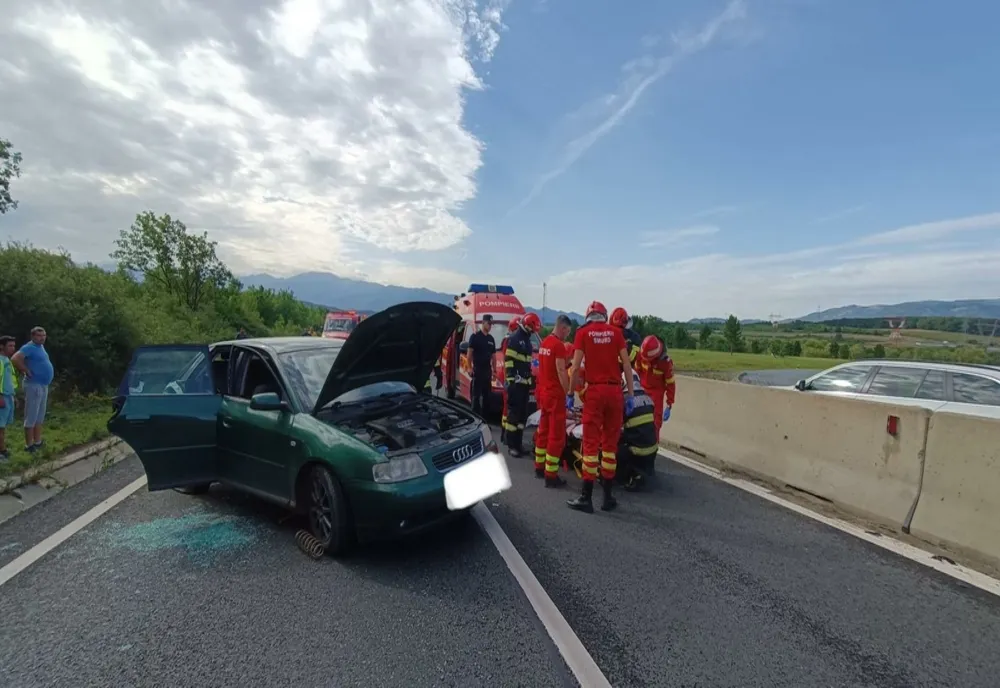 Grav accident pe DN1, în localitatea Veştem