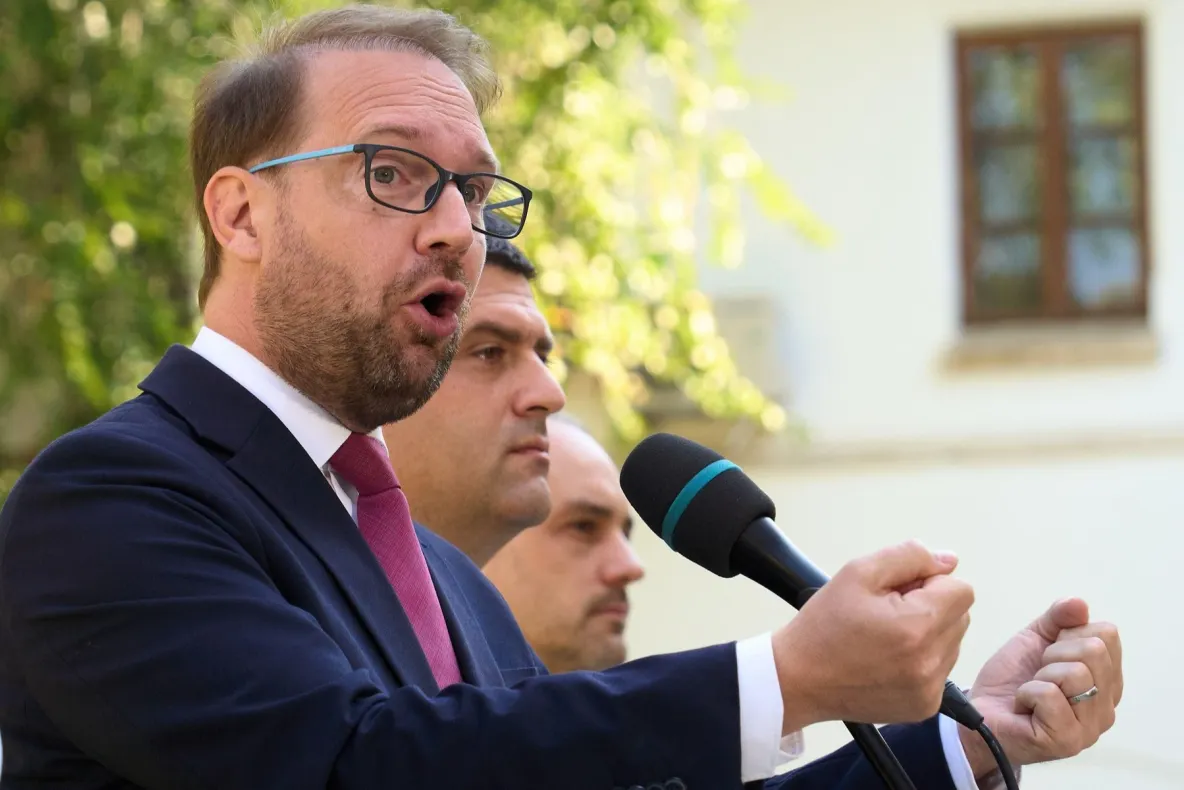 USR cere alegeri anticipate după căderea Guvernului Mureșan. Dominic Fritz: „A venit momentul să ne întoarcem la votul oamenilor”