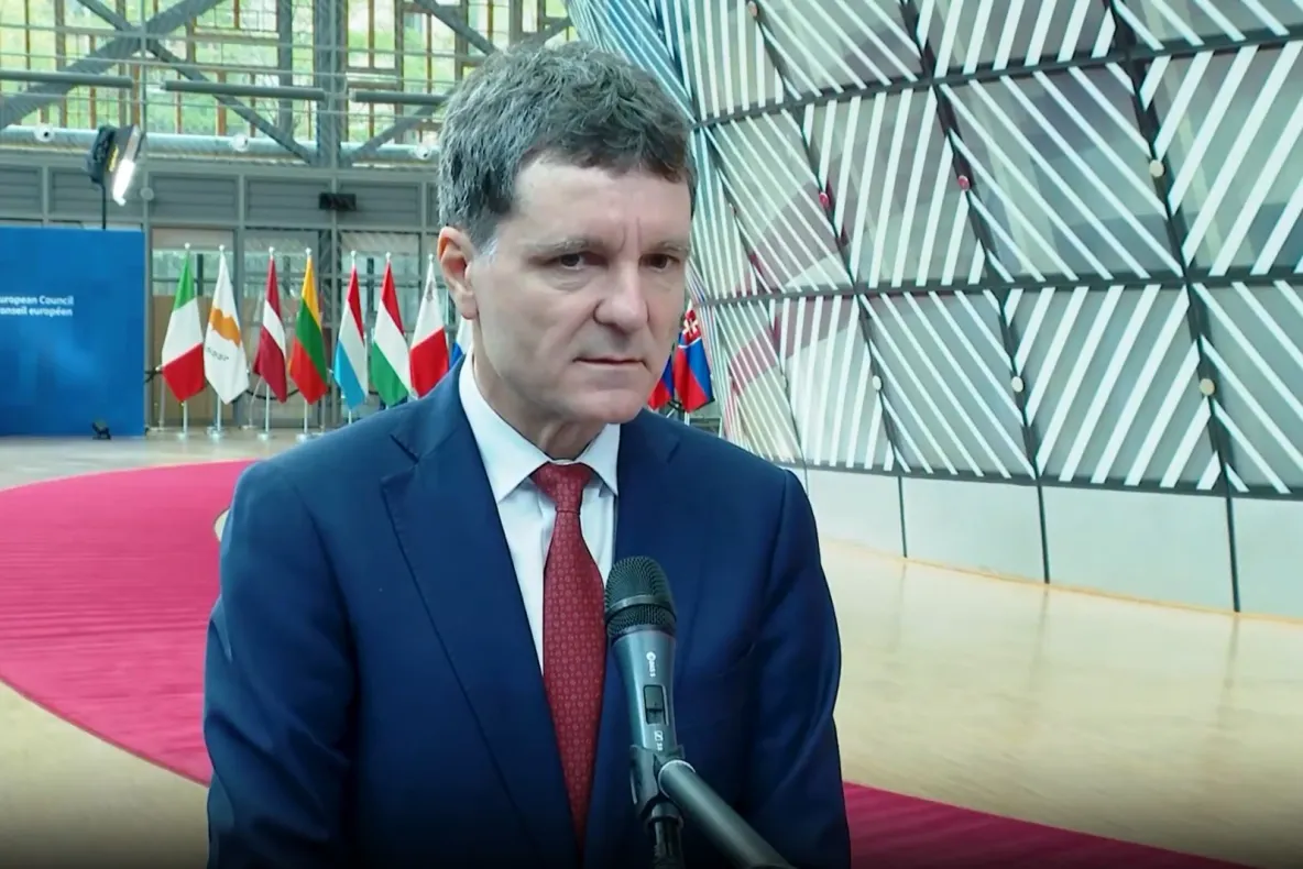 Președintele Nicușor Dan cere menținerea sancțiunilor împotriva Rusiei, într-un interviu în presa americană