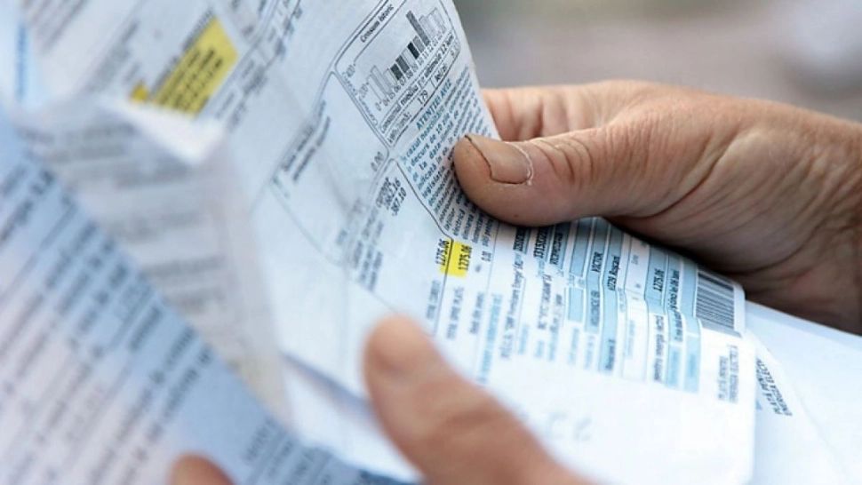 Alerte pe telefon pentru facturi mai mici: românii ar putea fi notificați când consumul de energie depășește 80%