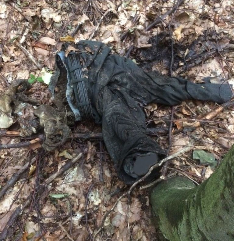 Accident pe A1, la Cristian. Un microbuz cu remorcă s-a răsturnat din cauza exploziei unui pneu