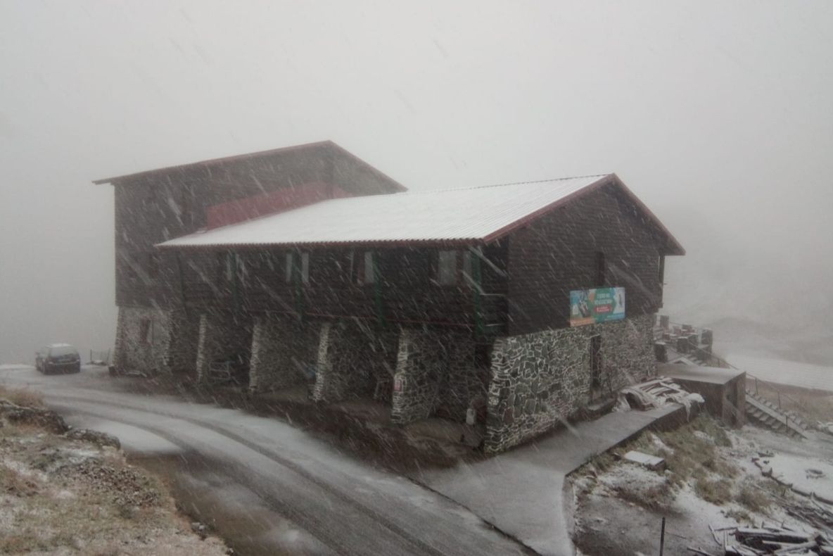 FOTO- VIDEO | A nins la Bâlea Lac. Temperaturi de - 2 grade Celsius