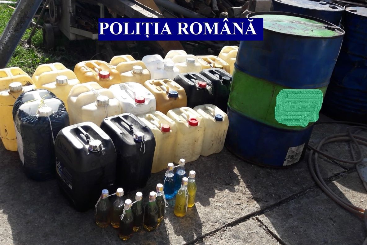 140 de pompieri sibieni au adunat deşeuri din judeţ, în cadrul campaniei„Let’s Do It, Romania!”