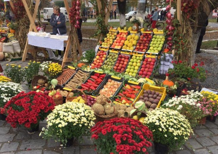 O nouă ediție a Festivalului Toamnei la Dumbrăveni