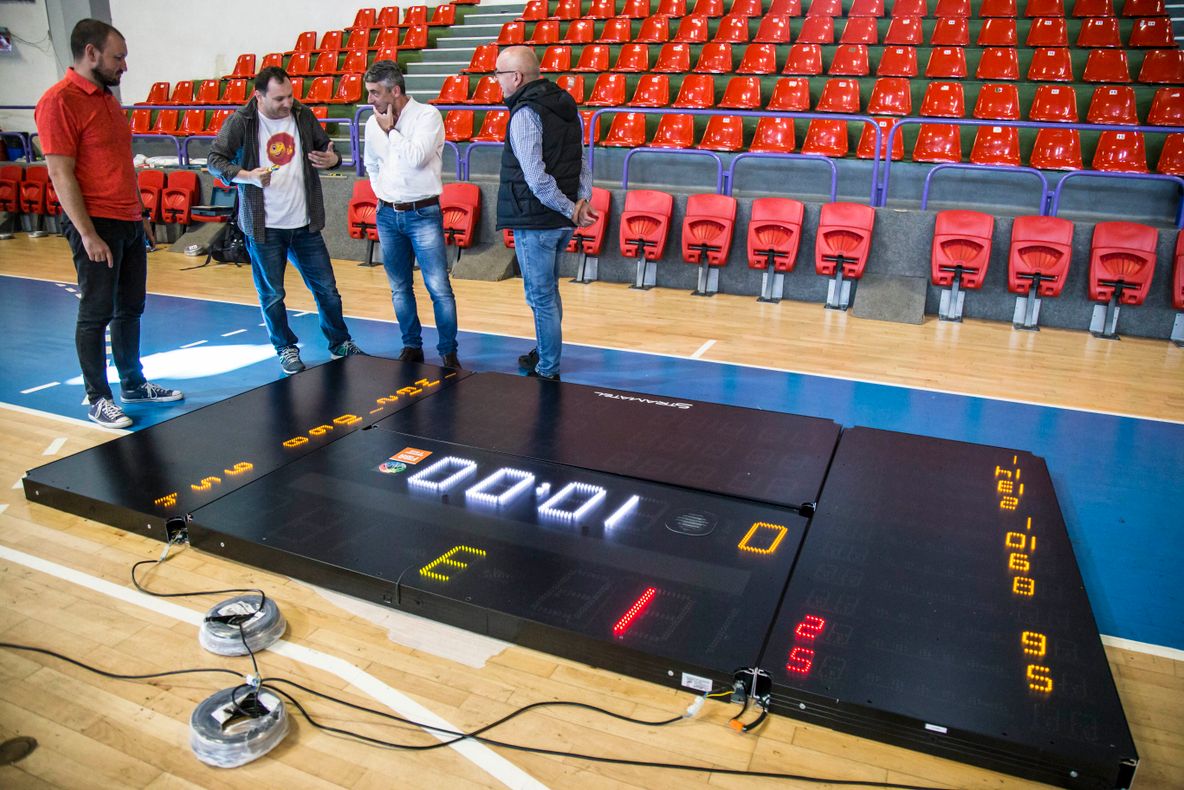 Tabelă de marcaj de peste 33.000 de euro în Sala Transilvania