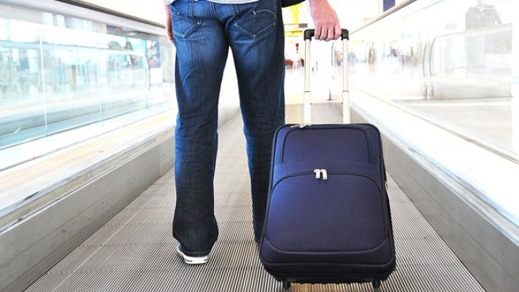 Agenţiile de turism din judeţul Sibiu, verificate de inspectorii de muncă. Avertismente privind lipsa evidenţei orelor prestate zilnic de angajaţi!