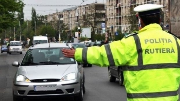 Tânăr din Agârbiciu, reţinut după ce ar fi furat o maşină şi două biciclete