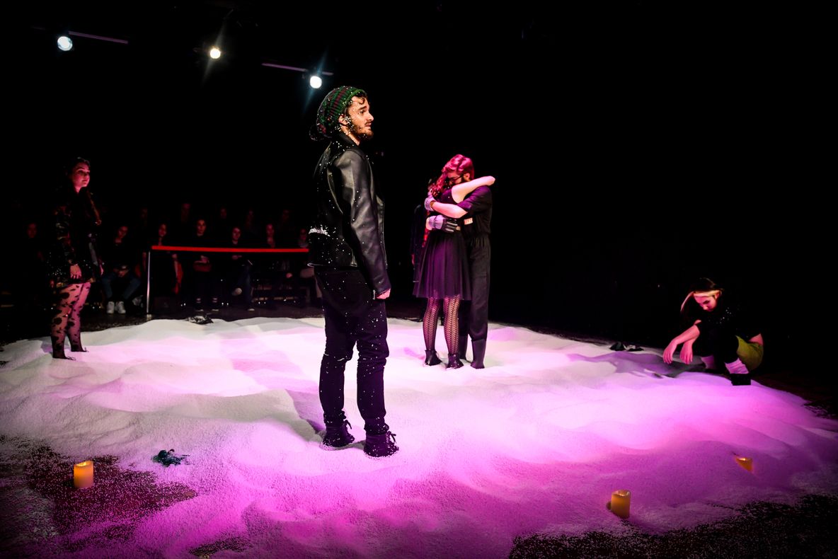 Studenții de la Actorie au cucerit orașul. Cu ateliere și spectacole