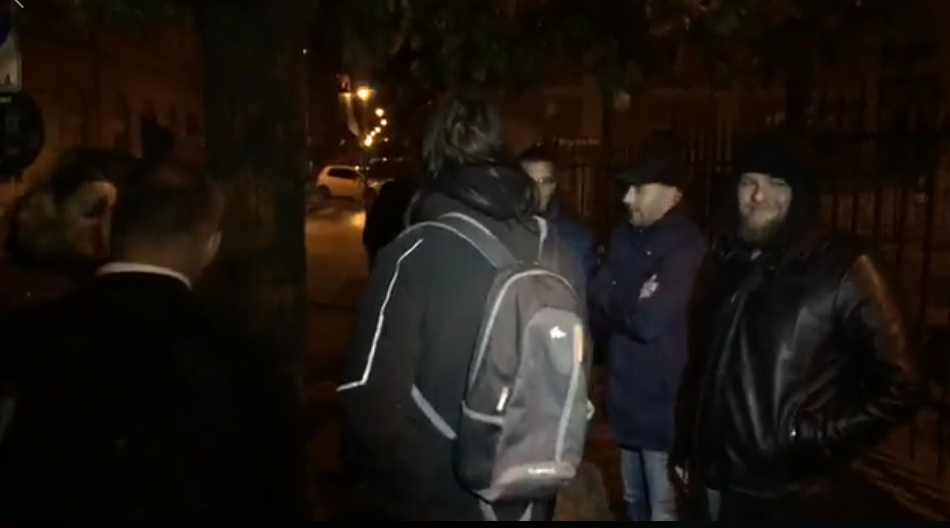 Sibienii, în stradă, după decizia lui Toader de a-l revoca din funcţie pe Augustin Lazăr: "Se întâmplă în oglindă ceea ce s-a petrecut şi în cazul Laurei Codruţa Kovesi"