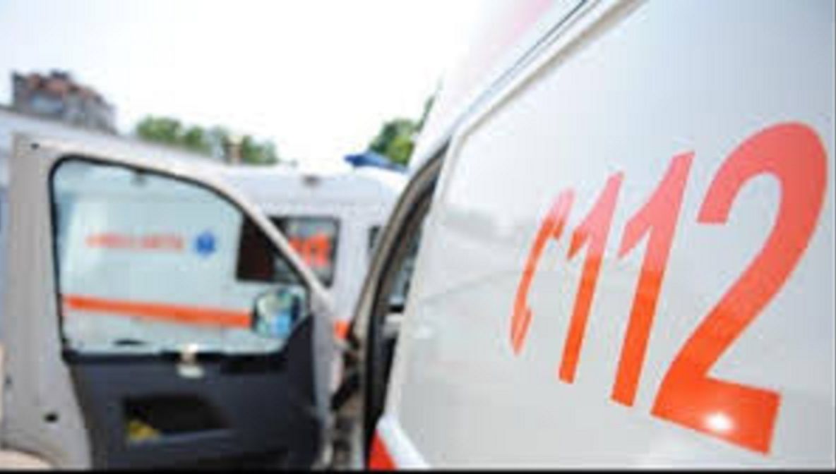 BRAŞOV | Acoperişul unei case, în flăcări, la Săcele