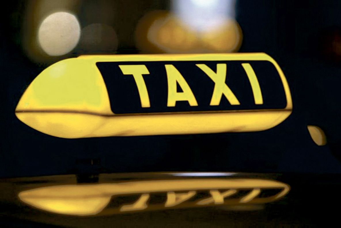 Taximetrist la volan sub influiența alcoolului