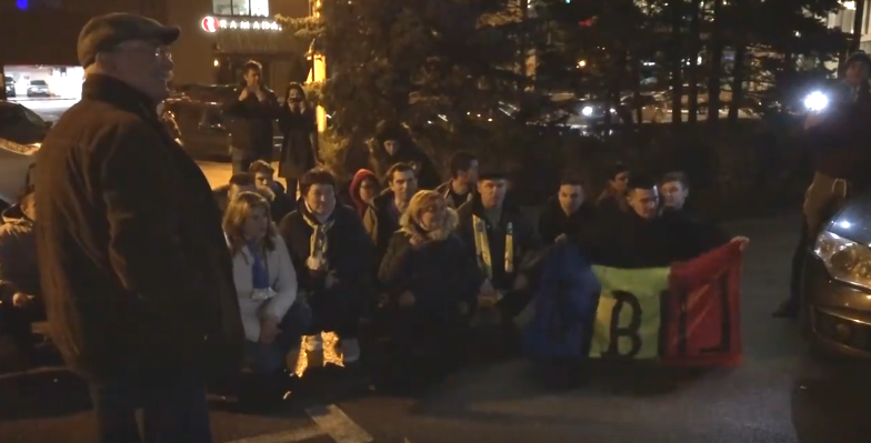 Suporterii CSU Sibiu l-au emoționat pe maestrul Tudor Gheorghe, după concertul de joi seară