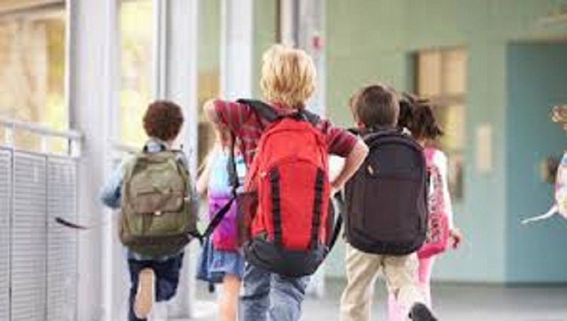 Gata vacanța! Elevii se întorc la școală