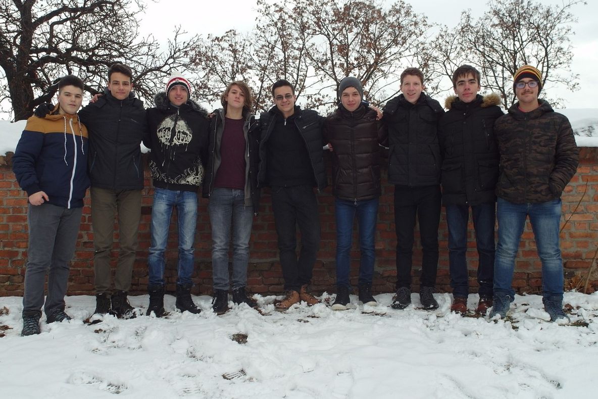 46.000 de lei de la Primăria Sibiu, pentru elevii care merg la concursul NASA