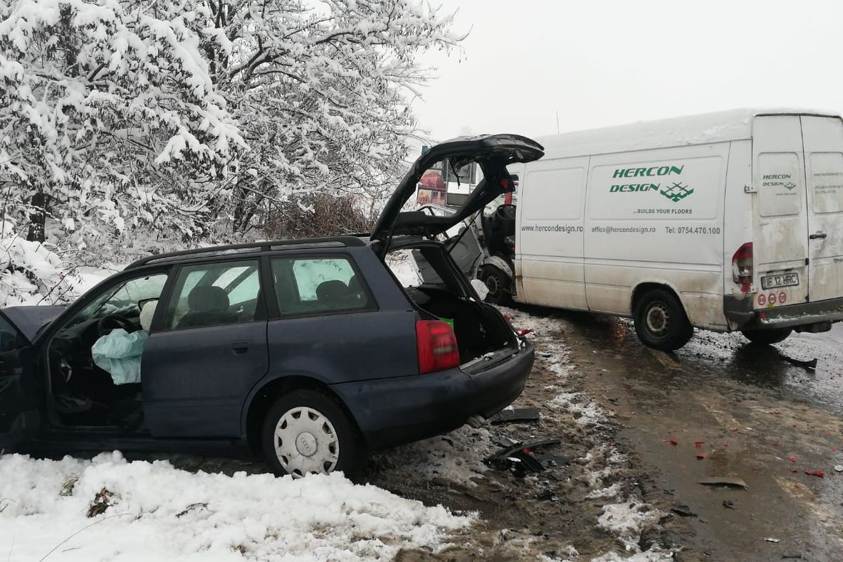 UPDATE: Accident rutier cu două victime la intrare în Cristian