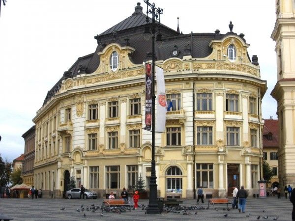 Cadouri pentru persoanele din centrele sociale ale Primăriei Sibiu