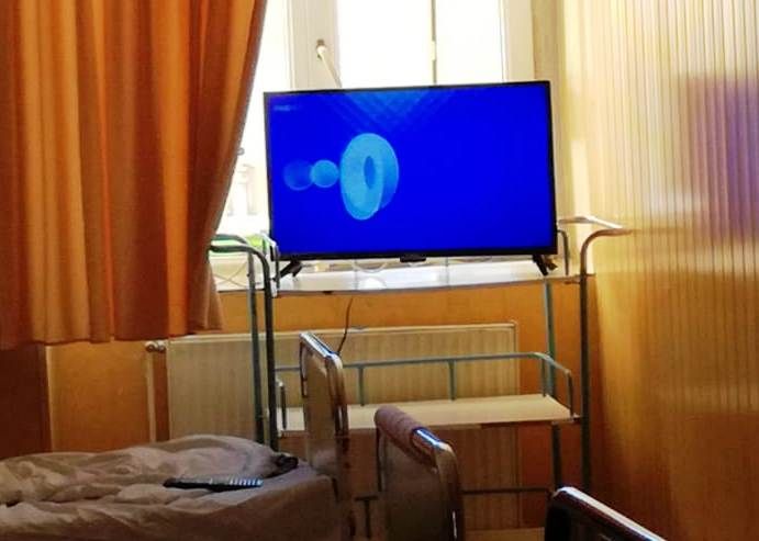 Moș Nicolae a adus 28 de televizoare pentru pacienții SCJU Sibiu