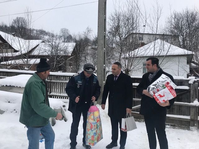 Incendiu izbucnit de la un horn, în Veștem. Pompierii au intervenit două ore