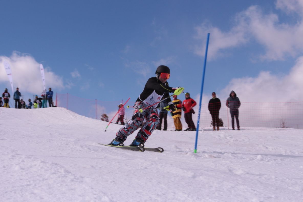 Încep înscrierile la Cupa ULBS la Schi și Snowboard