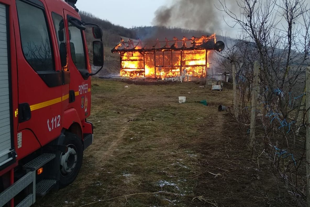 O cabană a ars în totalitate, în Mediaș