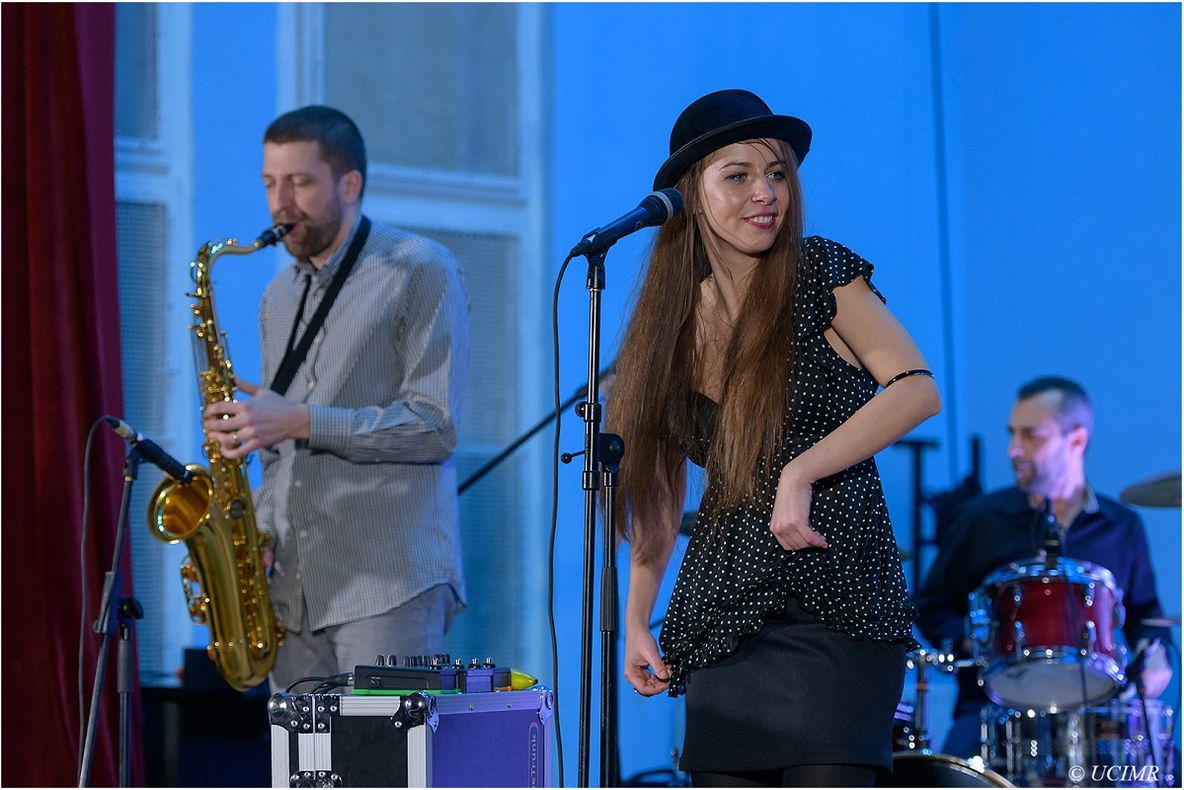 Koszika &amp; The HotShots au deschis cea de-a treia ediție a Stagiunii "ICon Arts", la Biblioteca ASTRA