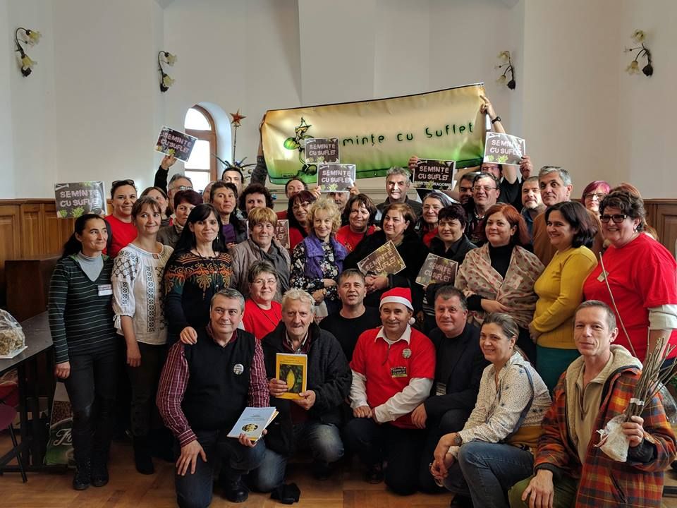 Grupul „Semințe cu suflet” oferă gratuit semințe românești sibienilor