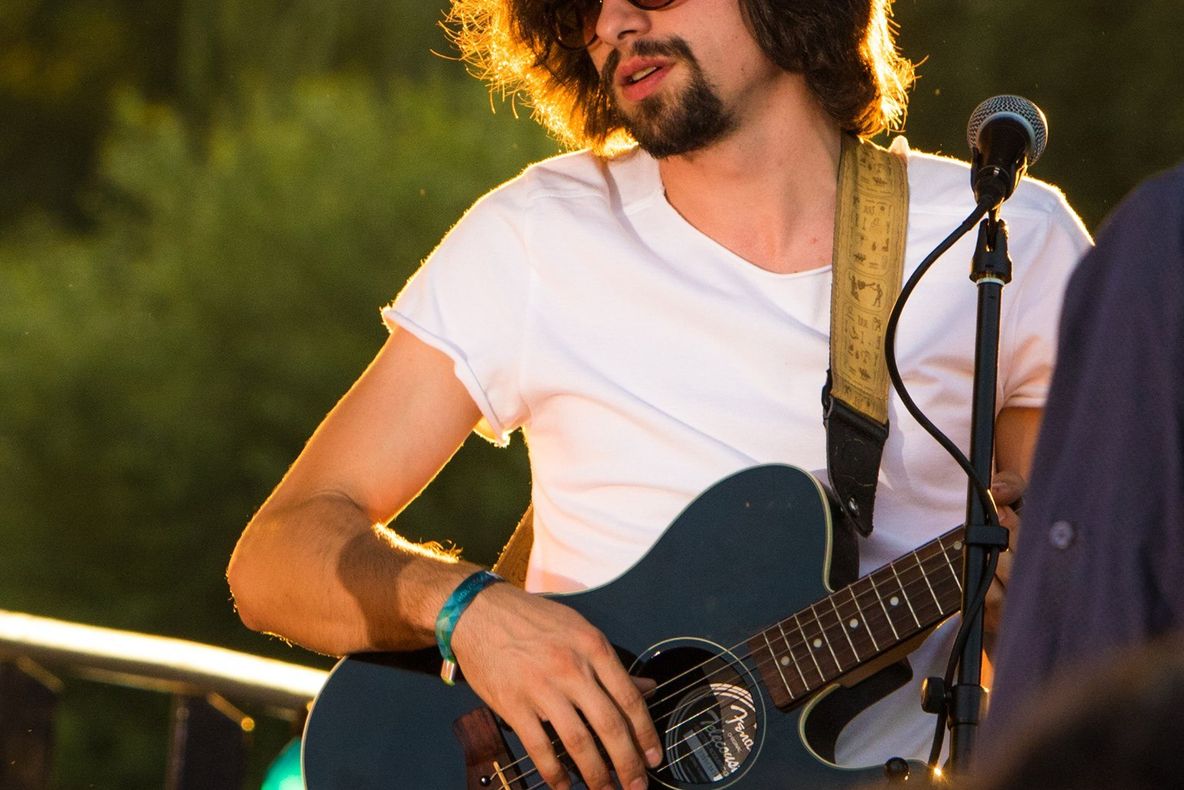 Muzica premierei „Ierusalim”, sub semnătura tânărului artist sibian Claudiu Fălămaș