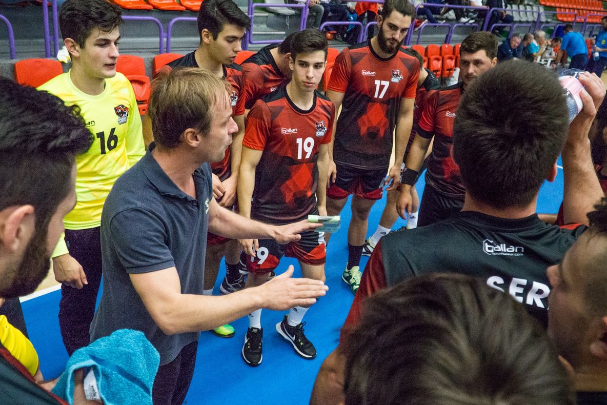 Un nou meci în deplasare pentru HC Sibiu. "Urșii" joacă cu HCM Sighișoara