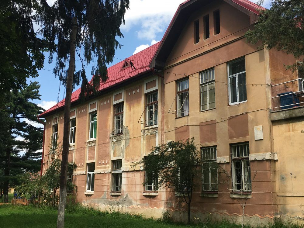 Consiliul Județean reabilitează una dintre clădirile Spitalului de Psihiatrie