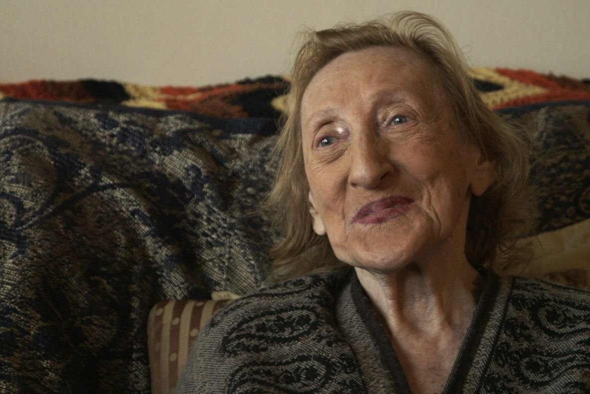 Documentar despre Nina Cassian, de 8 martie, la Teatrul "Gong"