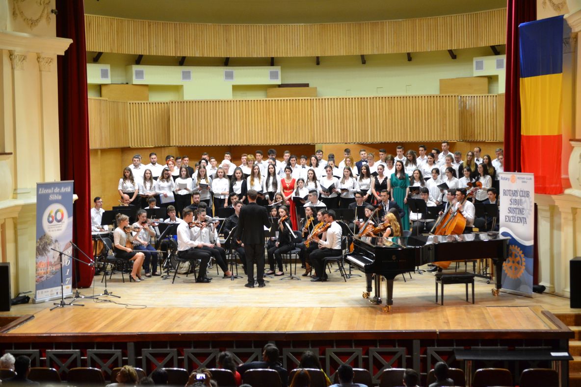 Orchestra de tineret a Junilor Sibiului, în concert în Franța