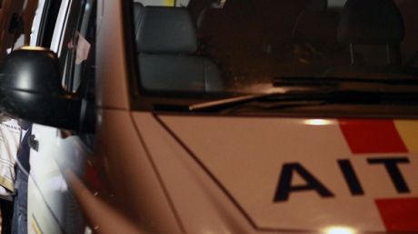 Doi soți s-au ales cu dosar penal după ce bărbatul a condus mașina femeii, fără a deține permis