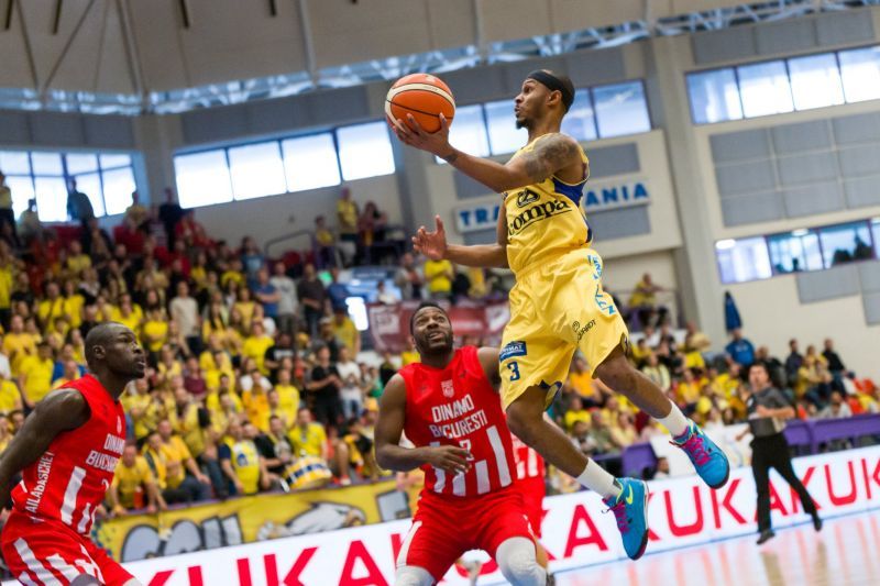 BC CSU Sibiu joacă astăzi meciul II cu Dinamo Știința