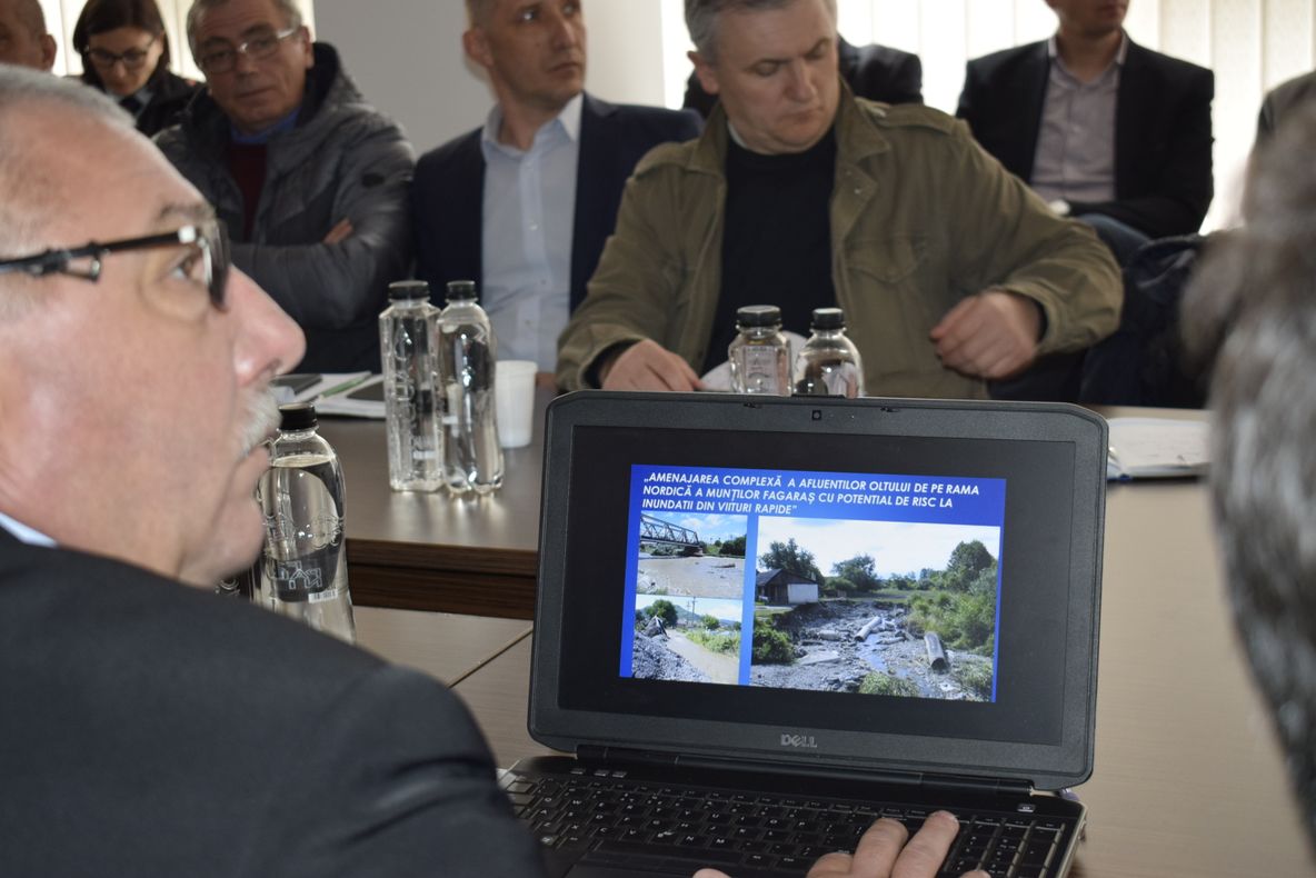 Șapte localități din județul Sibiu, puncte critice în caz de inundații