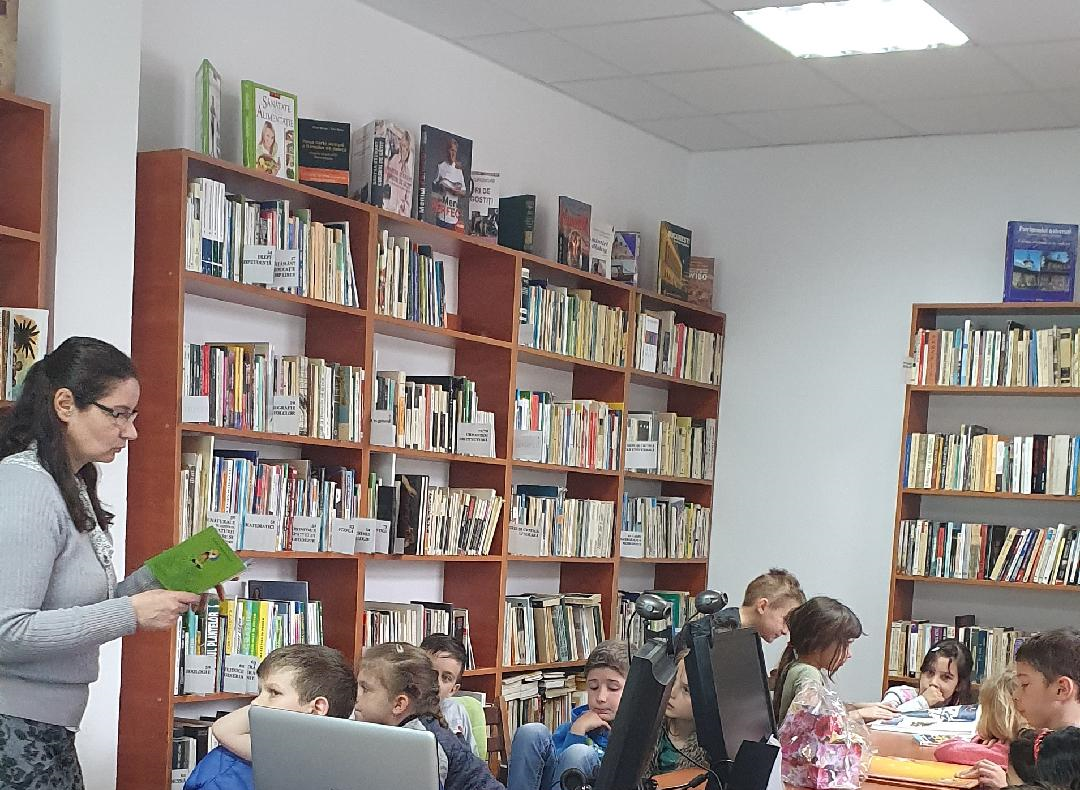 Lectură și desen pentru cei mici,  la Biblioteca Județeană ASTRA Sibiu