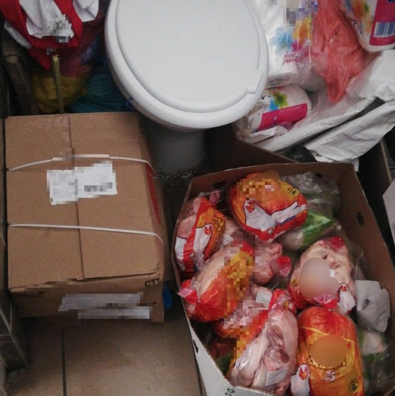 Amenzi de peste 75.000 de lei și carne depozitată în toalete descoperită în urma unor controale