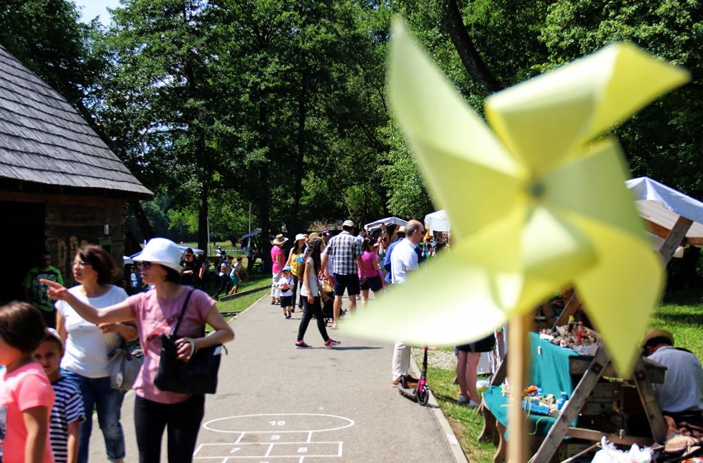 Jucării realizate prin tehnici tradiționale și ateliere interactive, în weekend, la Muzeul ASTRA