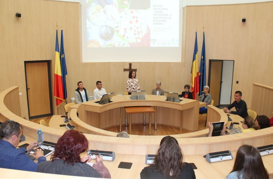 Tinerii au discutat la Consiliul Județean despre stilul de viață sănătos