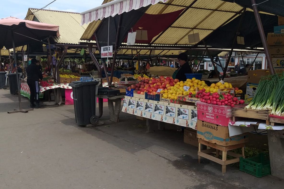 Atenție! La Piața Cibin circulă bani falși