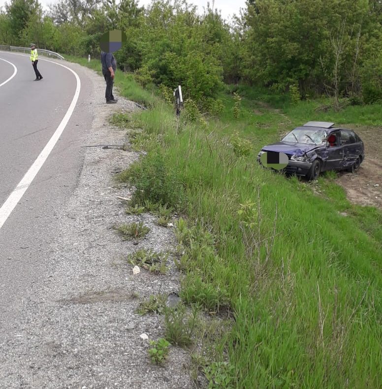 Accident pe DN14, la Șeica Mare. Două persoane au ajuns la spital