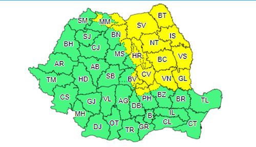 Ploi și descărcări electrice anunțate de meteorologi