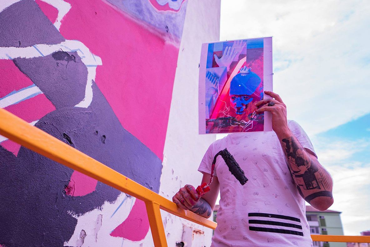 Sibiul prinde culoare la Street Art Festival. 12 clădiri din Sibiu vor fi pictate de 18 artiști