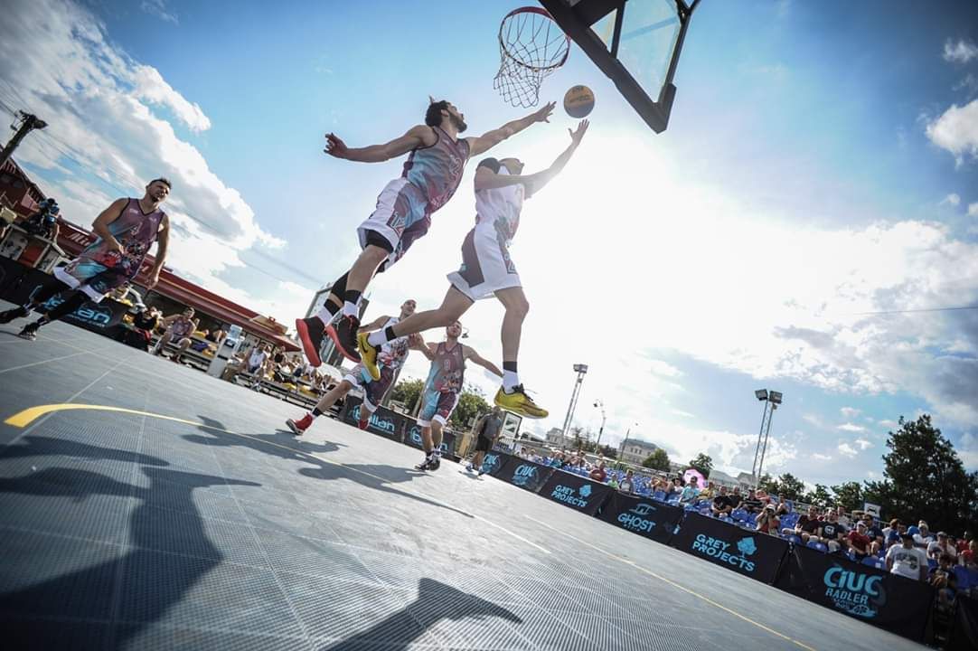 În acest week-end, 62 de echipe se întrec într-o nouă ediție Streetball