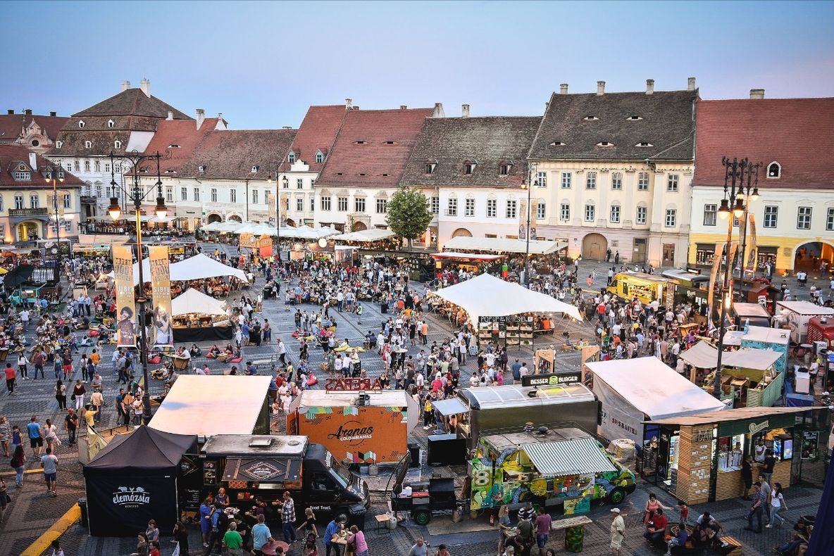 Dacă e week-end, e Street FOOD Festival
