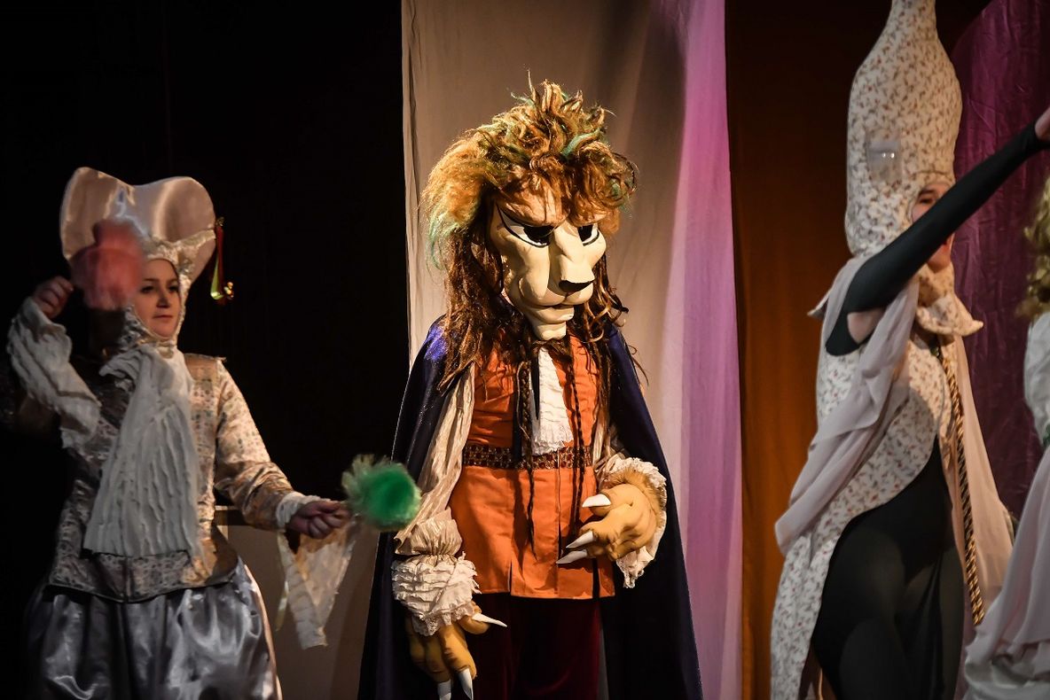 „Frumoasa și Bestia” se întâlnesc pentru ultima dată în acest an, la Teatrul "Gong"